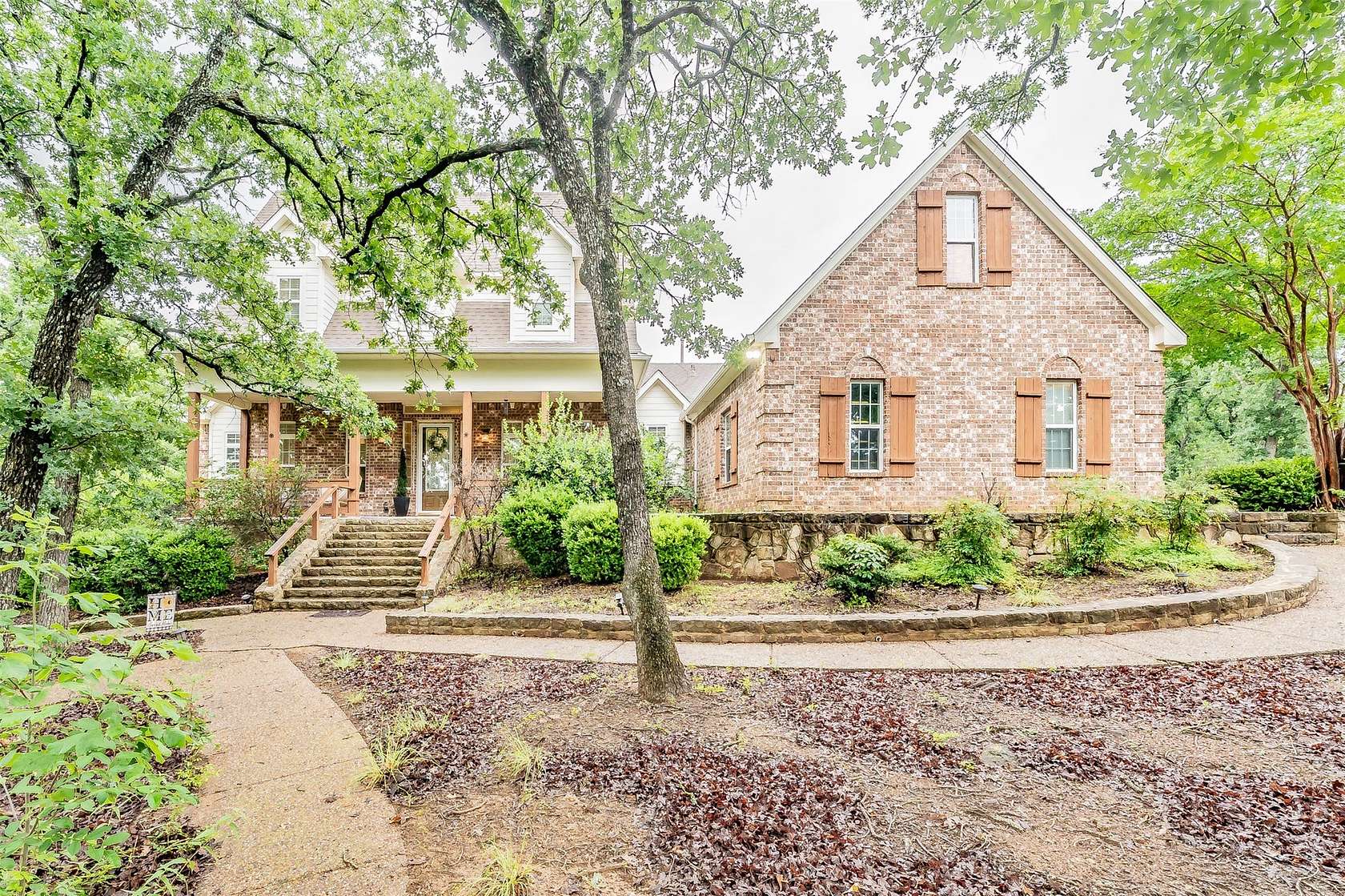 1.5 Acres of Land with Home for Sale in Aubrey, Texas