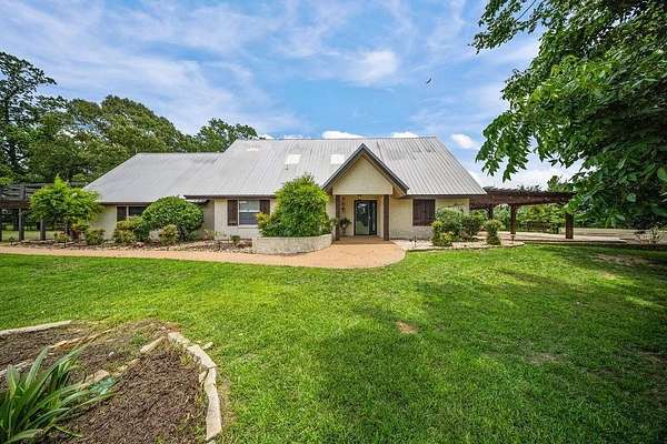 11.9 Acres of Land with Home for Sale in Hawkins, Texas