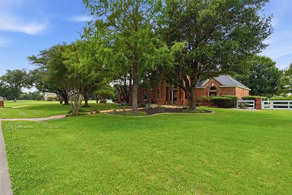 2 Acres of Land with Home for Sale in Lucas, Texas