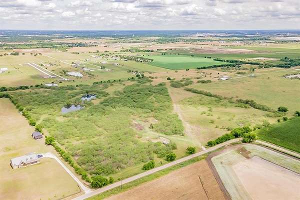 44 Acres of Agricultural & Residential Land for Sale in Joshua, Texas