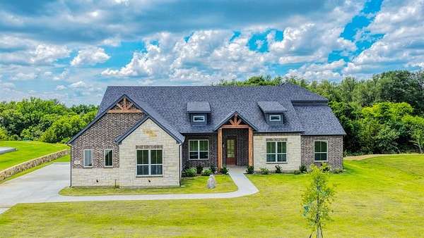 2.36 Acres of Land with Home for Sale in Weatherford, Texas