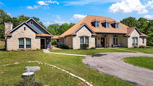 6.59 Acres of Land with Home for Sale in LaRue, Texas