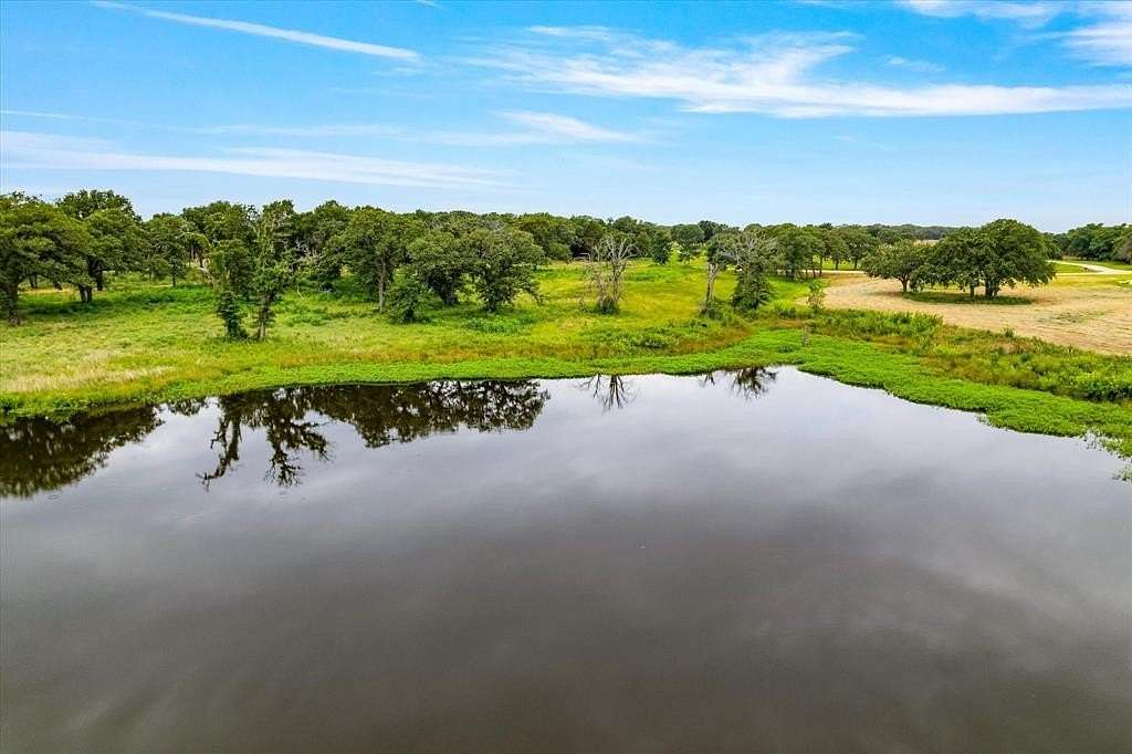 35.9 Acres of Land for Sale in Collinsville, Texas