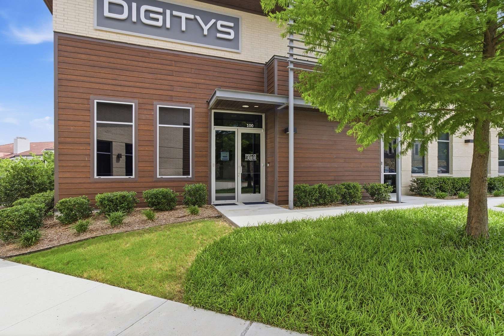 2.62 Acres of Mixed-Use Land for Sale in Irving, Texas