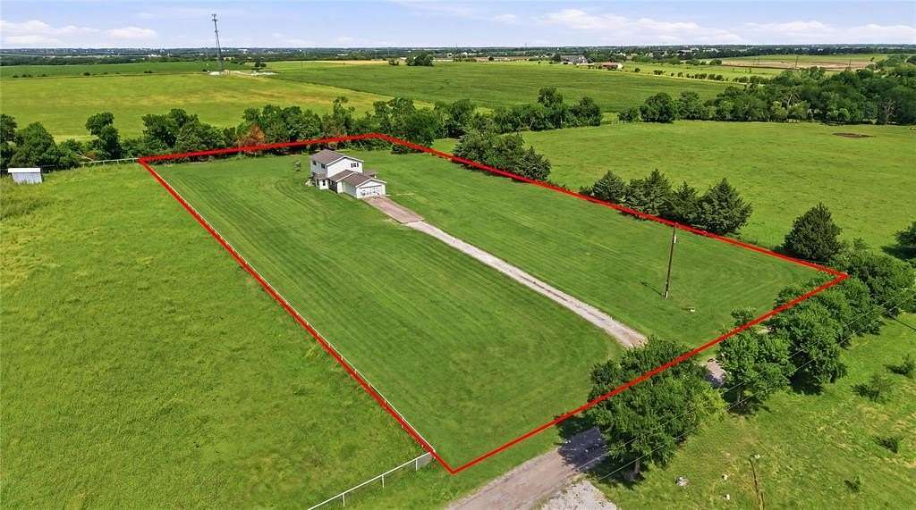 2.5 Acres of Land with Home for Sale in Celina, Texas