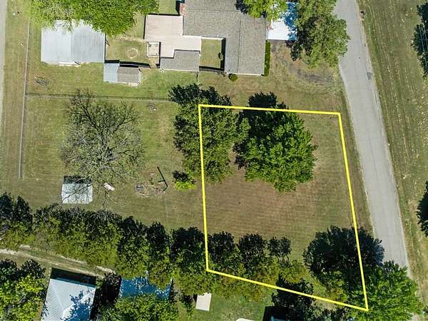 0.26 Acres of Land for Sale in East Tawakoni, Texas