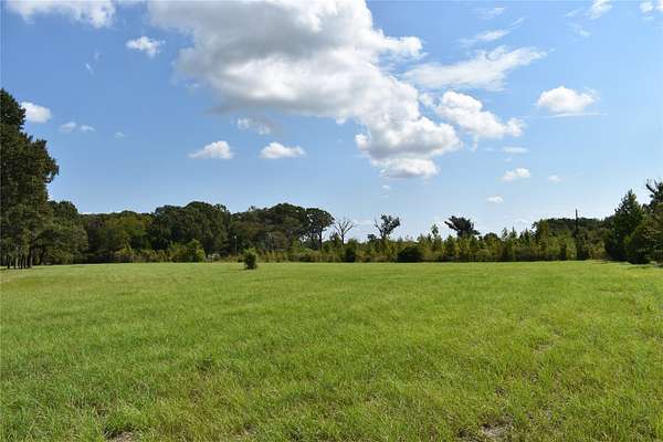 5.1 Acres of Residential Land for Sale in Athens, Texas