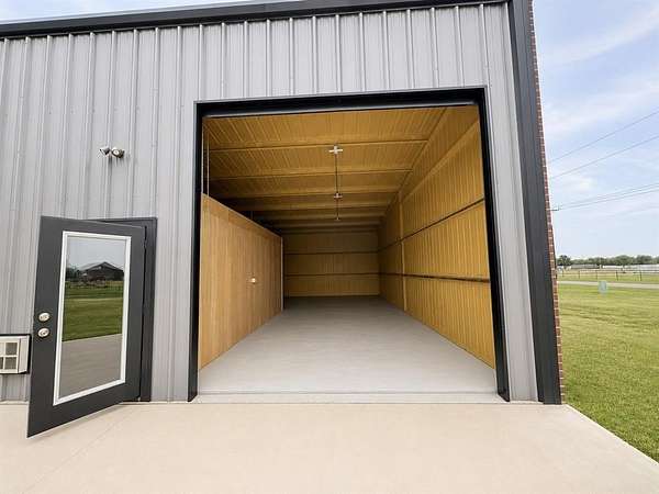 6.82 Acres of Improved Commercial Land for Lease in Greenville, Texas
