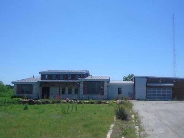 11 Acres of Land with Home for Auction in Van Alstyne, Texas