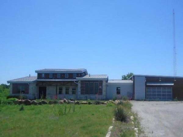 11 Acres of Land with Home for Auction in Van Alstyne, Texas