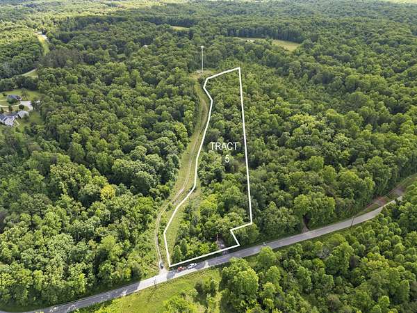 10.4 Acres of Land for Sale in Fairview, Tennessee