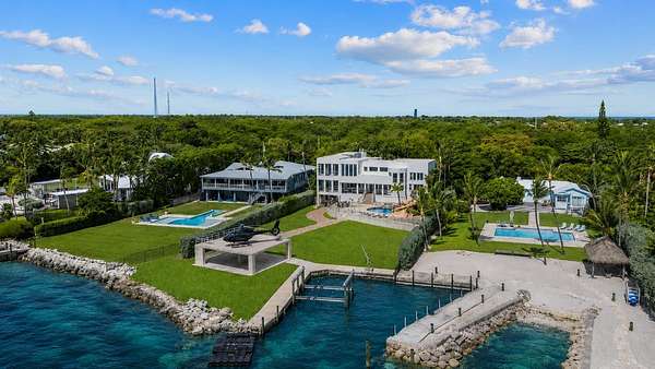 2.39 Acres of Land with Home for Sale in Plantation Key, Florida