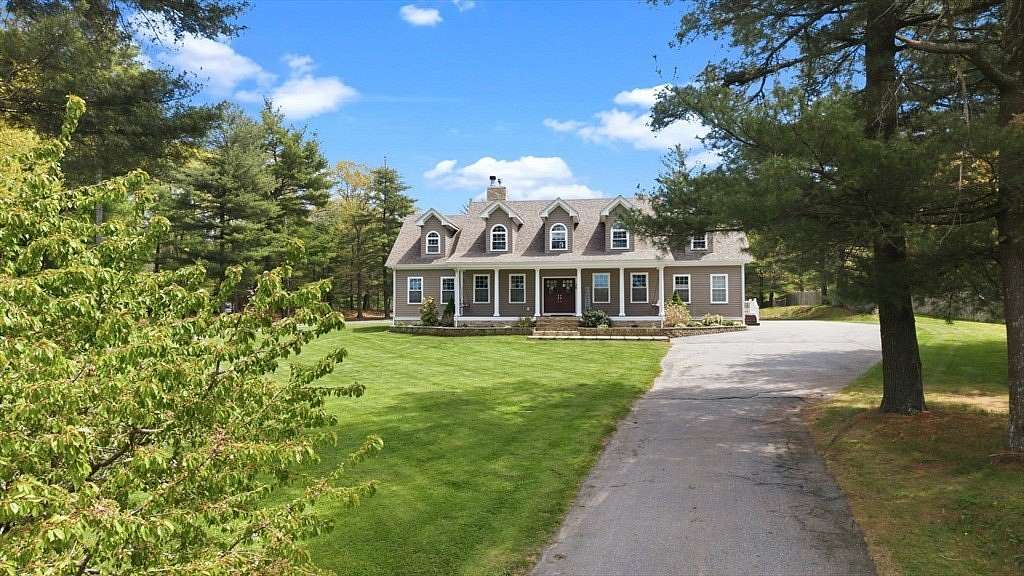 2.75 Acres of Land with Home for Sale in Freetown Town, Massachusetts