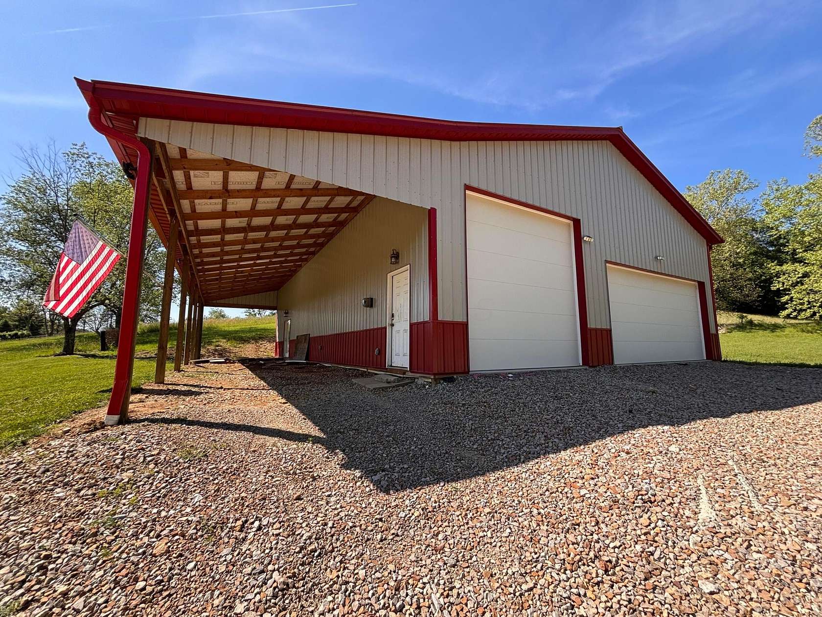 1.67 Acres of Land with Home for Sale in Nashport, Ohio