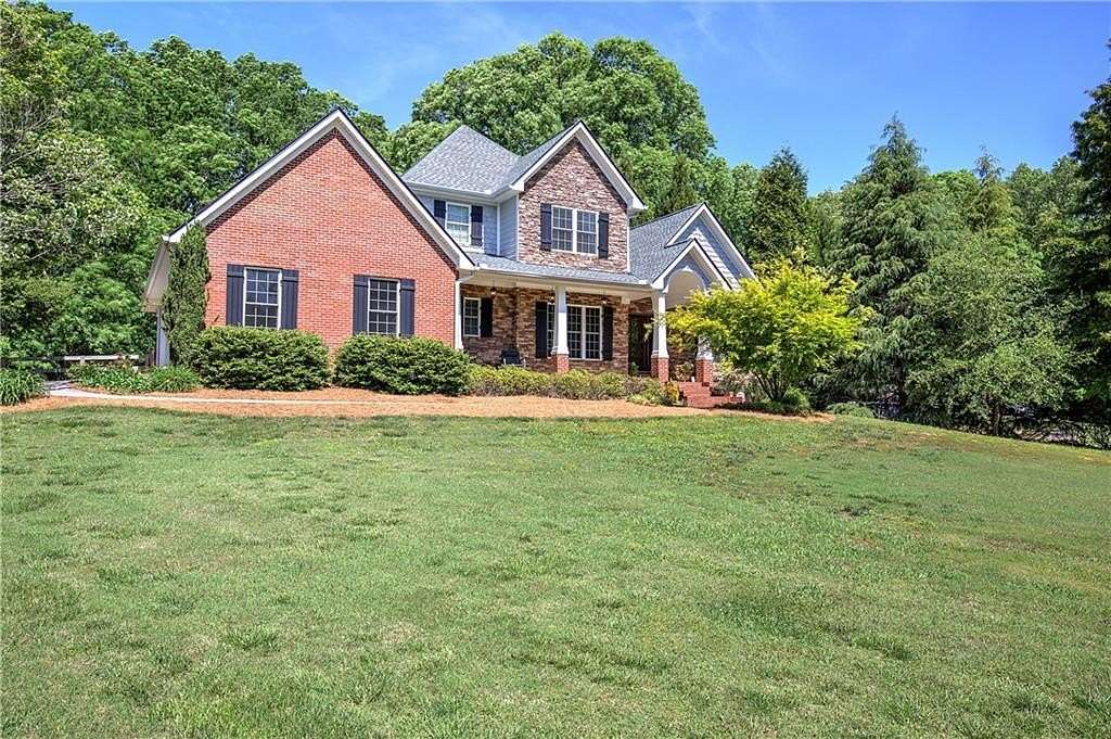 1.5 Acres of Land with Home for Sale in Cartersville, Georgia