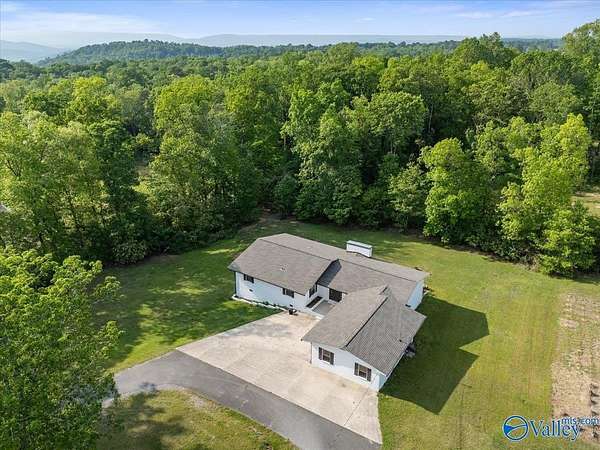 2 Acres of Land with Home for Sale in Grant, Alabama
