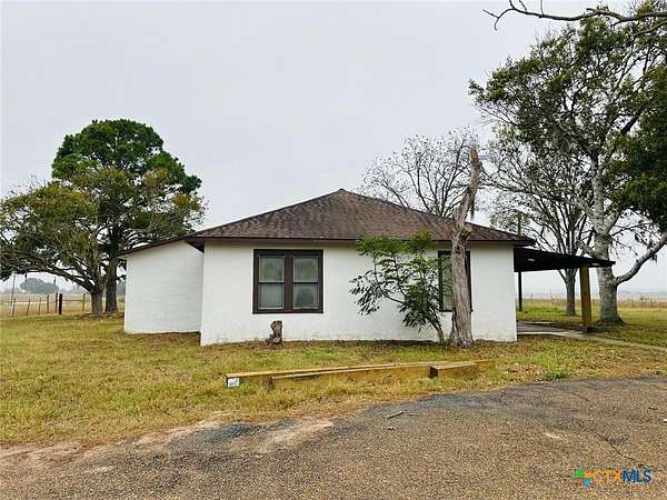 11 Acres of Land with Home for Sale in Yorktown, Texas