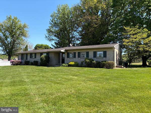 2.1 Acres of Land with Home for Lease in New Providence, Pennsylvania