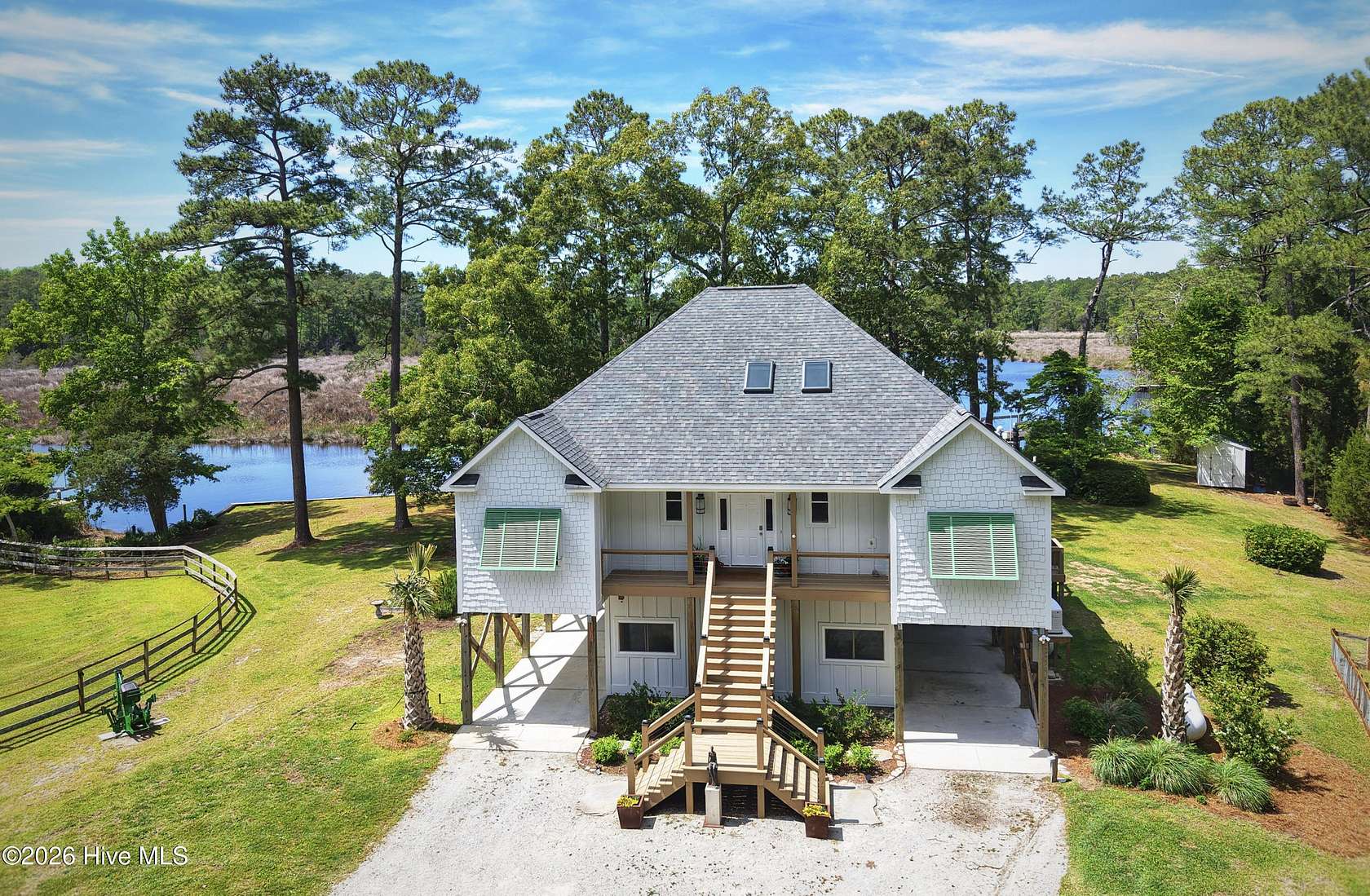 3.67 Acres of Land with Home for Sale in Grantsboro, North Carolina