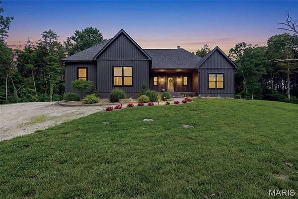 18 Acres of Land with Home for Sale in Hillsboro, Missouri