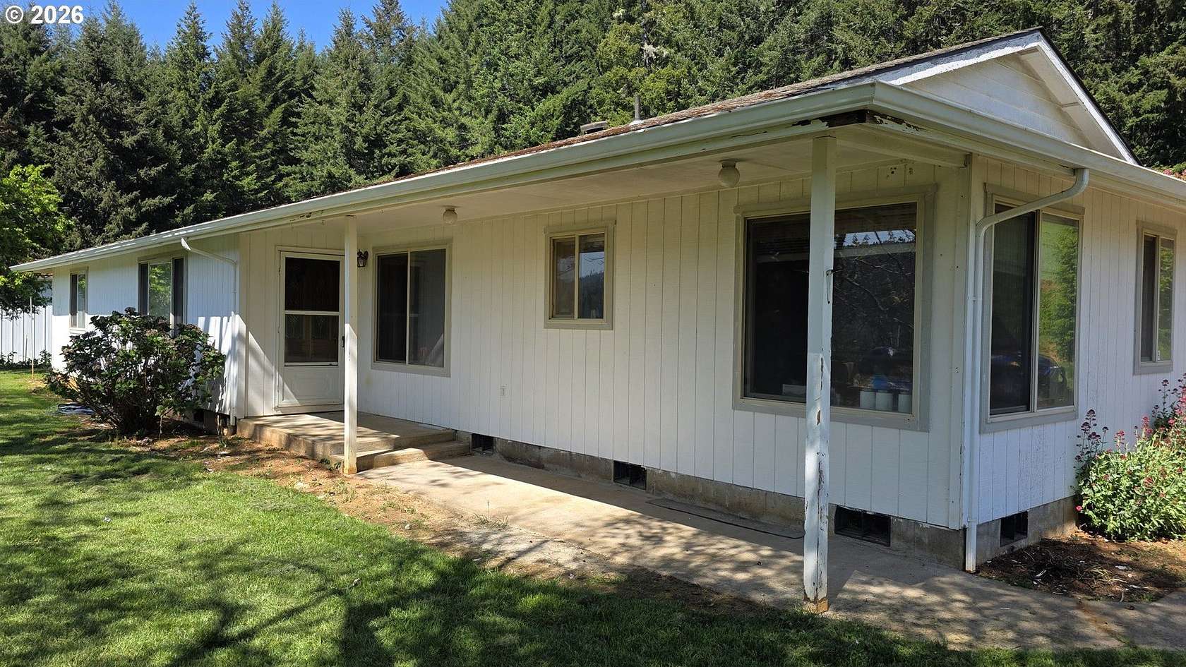 27.7 Acres of Agricultural Land with Home for Sale in Noti, Oregon