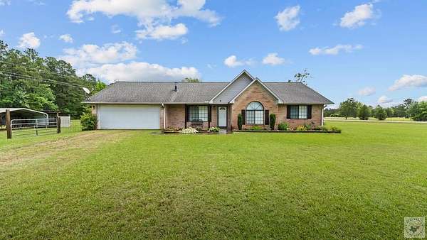 5.27 Acres of Land with Home for Sale in Ashdown, Arkansas