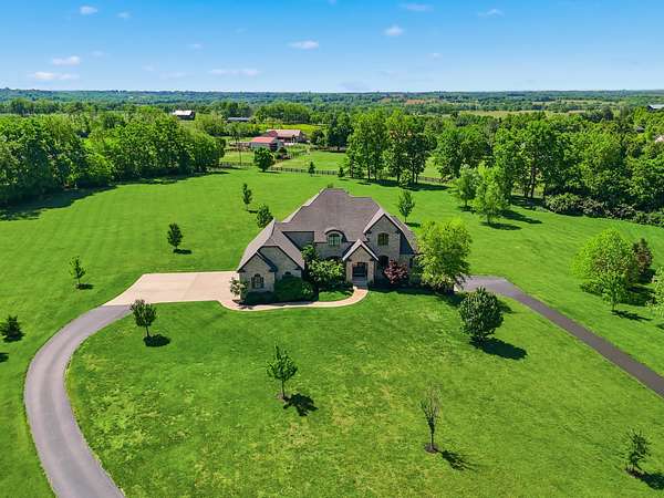 5 Acres of Land with Home for Sale in Nicholasville, Kentucky