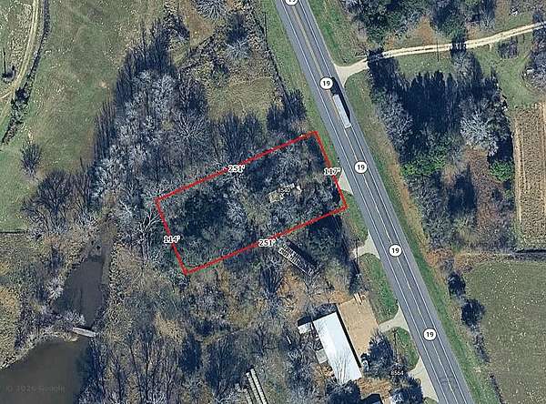 0.65 Acres of Mixed-Use Land for Sale in Athens, Texas