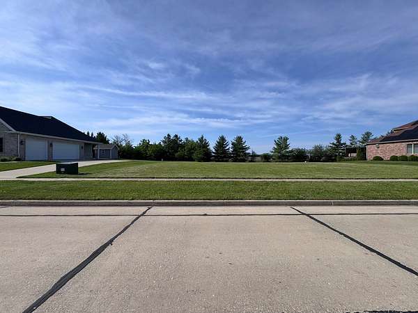 0.39 Acres of Residential Land for Sale in Savoy, Illinois