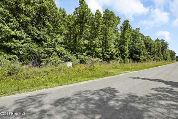 4.48 Acres of Residential Land for Sale in Burgaw, North Carolina