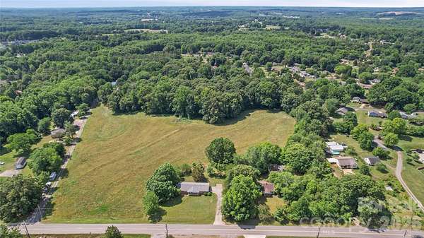 13.8 Acres of Recreational & Residential Land for Sale in Statesville, North Carolina