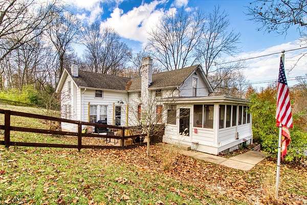 1.67 Acres of Land with Home for Lease in Anderson Township, Ohio