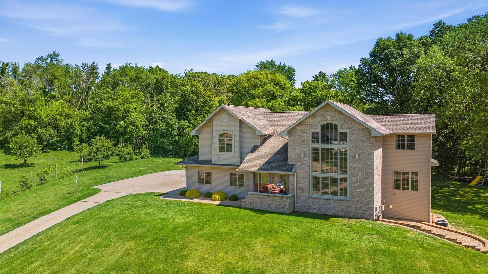 1.58 Acres of Land with Home for Sale in Dubuque, Iowa