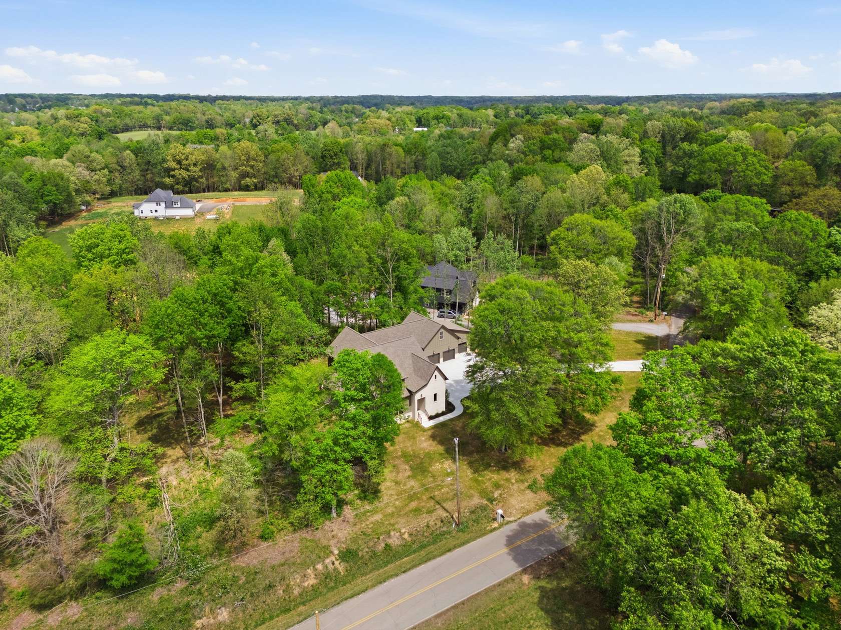 5 Acres of Land with Home for Sale in Clarksville, Tennessee
