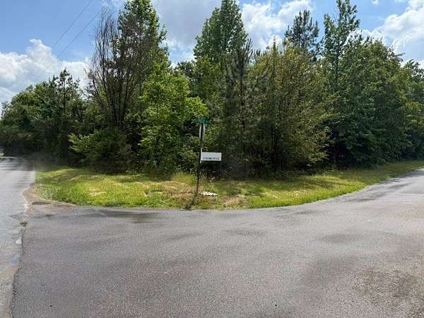 5.22 Acres of Land for Auction in Morrison, Tennessee