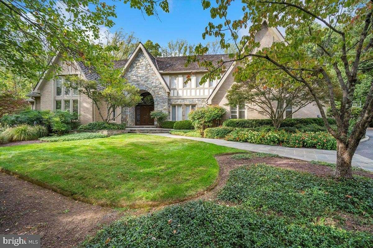 2 Acres of Land with Home for Sale in Potomac, Maryland