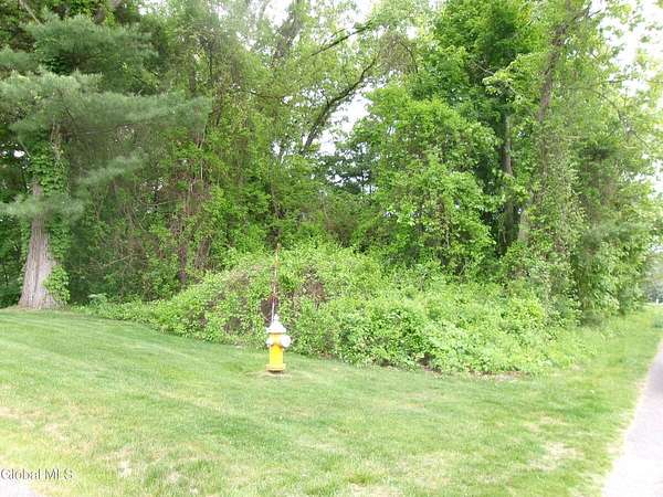 0.45 Acres of Residential Land for Sale in Niskayuna, New York