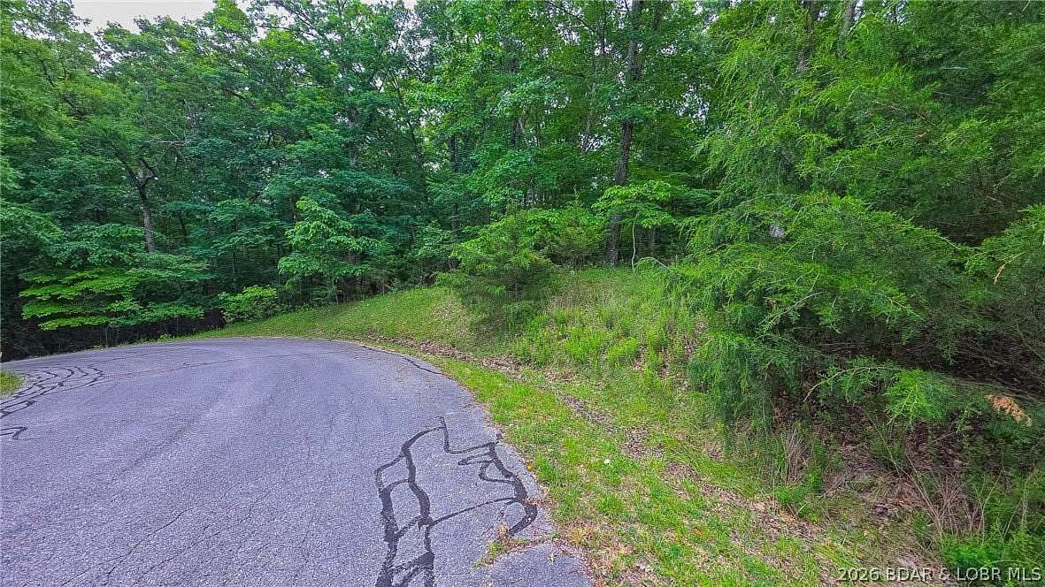 1.69 Acres of Residential Land for Sale in Sunrise Beach, Missouri