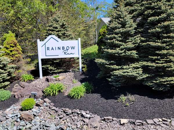 1.17 Acres of Residential Land for Sale in Gouldsboro, Pennsylvania