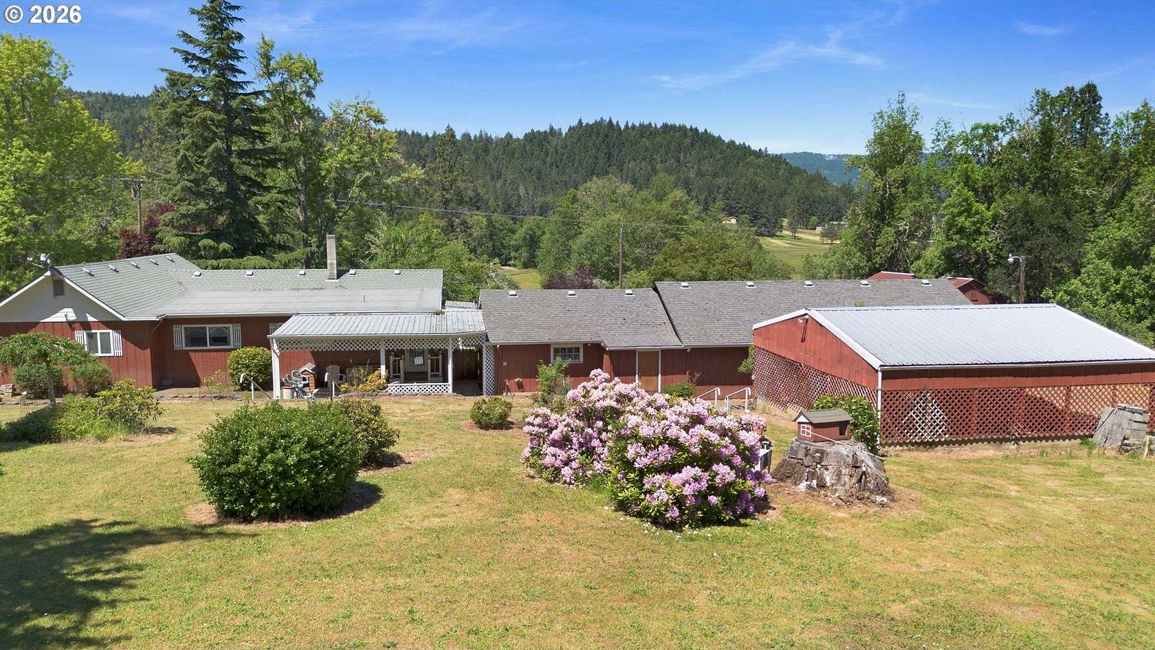 7.73 Acres of Land with Home for Sale in Roseburg, Oregon