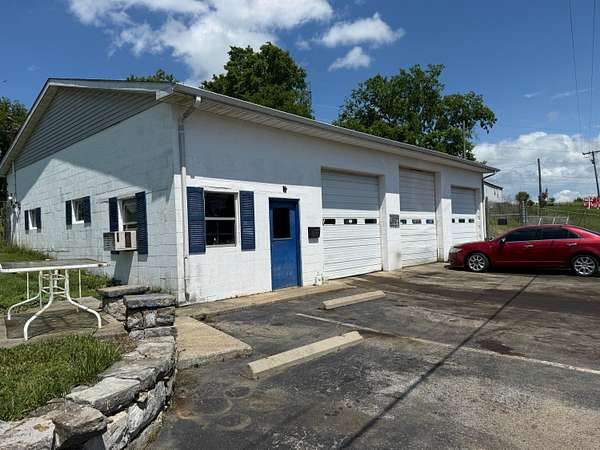 6.87 Acres of Commercial Land for Sale in Lancaster, Kentucky