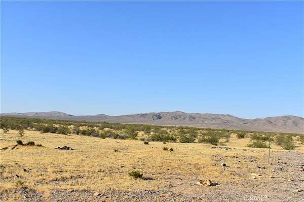 2.5 Acres of Land for Sale in Helendale, California