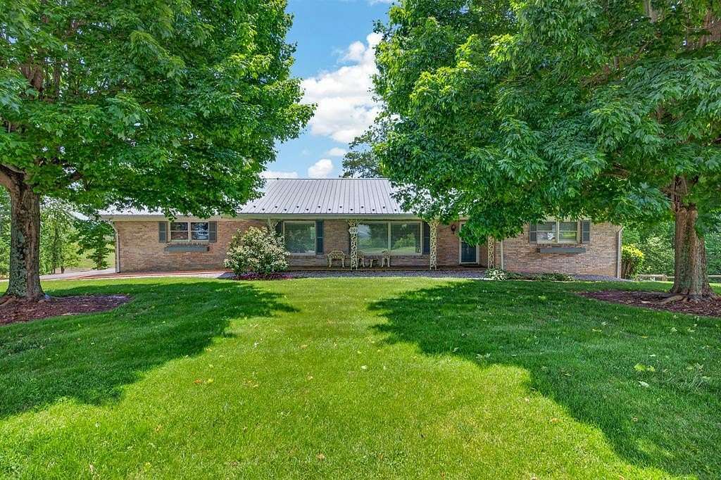 1.62 Acres of Land with Home for Sale in Rural Retreat, Virginia