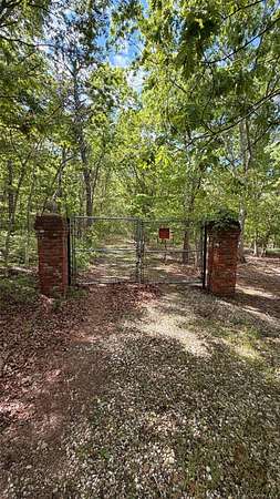 1 Acre of Residential Land for Sale in Bellport, New York
