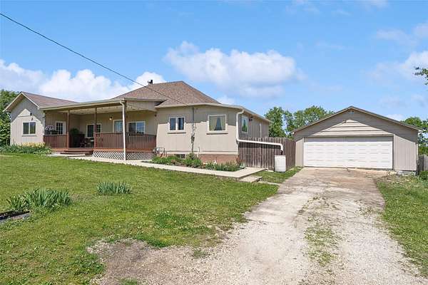 3.17 Acres of Land with Home for Sale in Chariton, Iowa