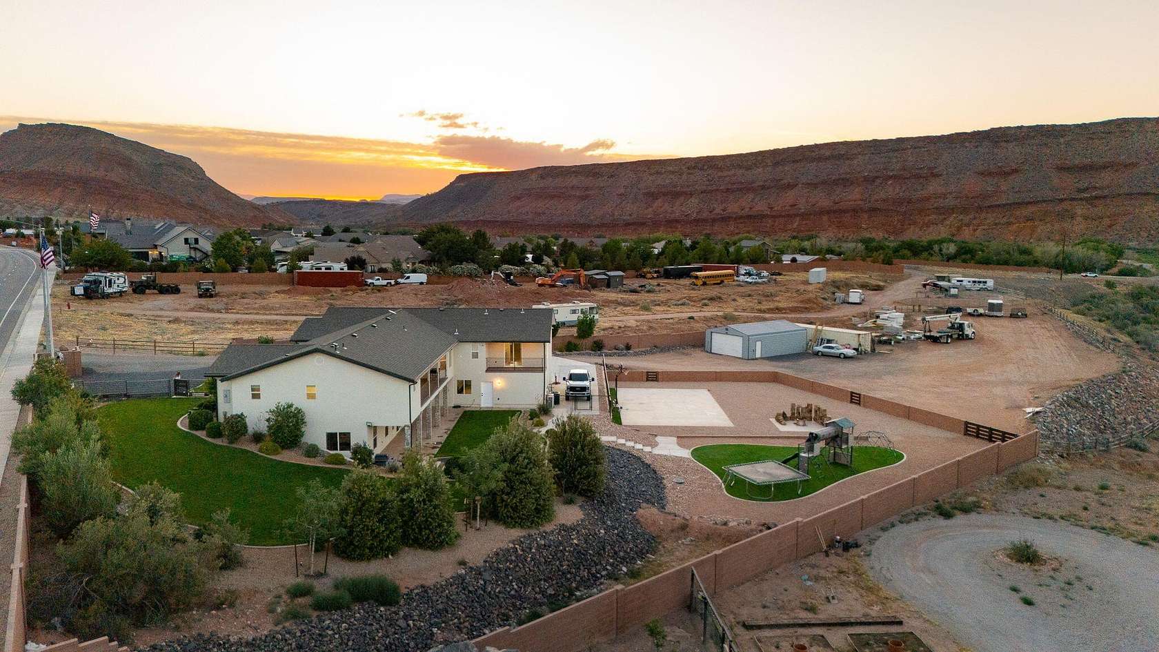 2 Acres of Land with Home for Sale in Washington, Utah