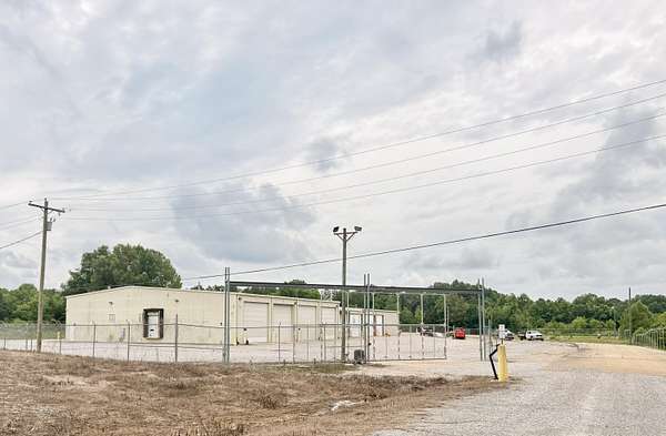 4.5 Acres of Improved Commercial Land for Sale in Columbus, Mississippi