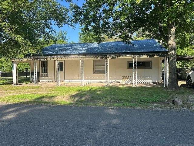 2 Acres of Land with Home for Sale in Wagoner, Oklahoma
