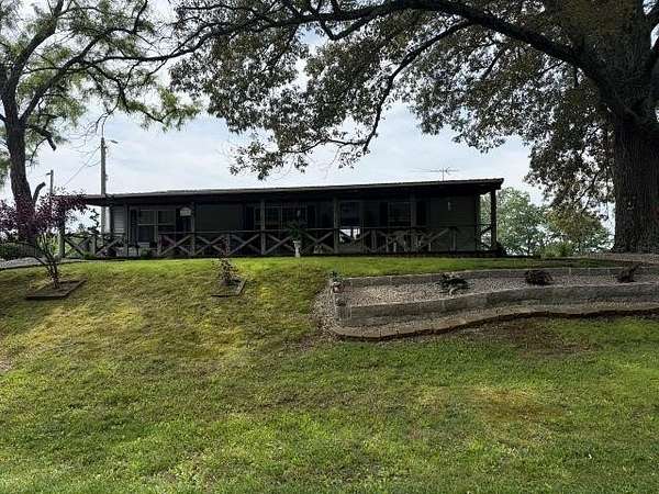 10 Acres of Land with Home for Sale in Park City, Kentucky