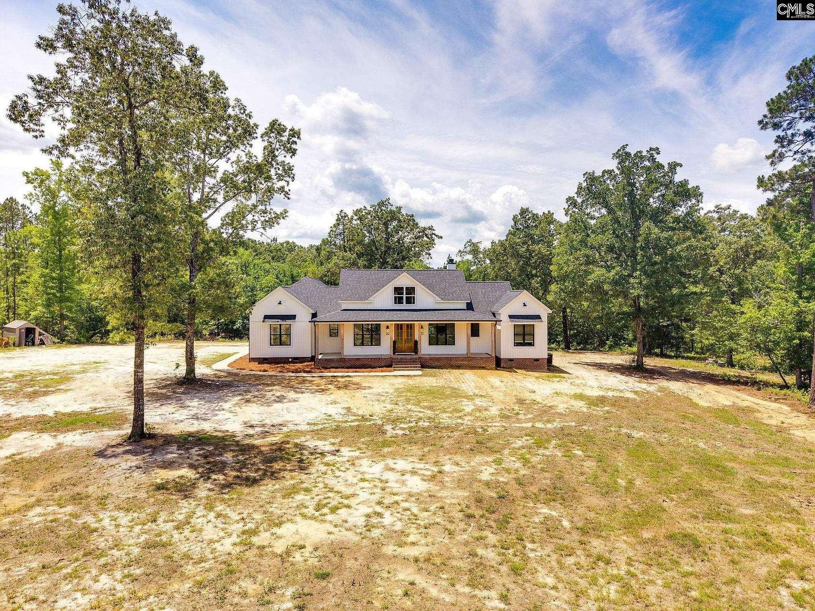 12 Acres of Land with Home for Sale in Camden, South Carolina